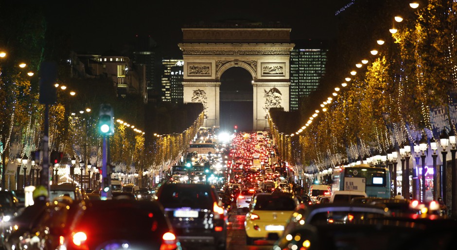 برنامه فرانسه برای قیمت گذاری محدوده طرح ترافیک برای شهرهای بالای صدهزارنفر
